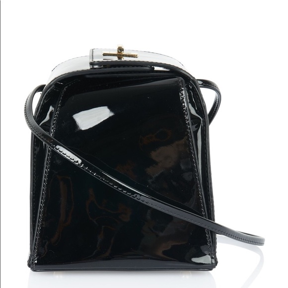 neely and chloe pyramid bag